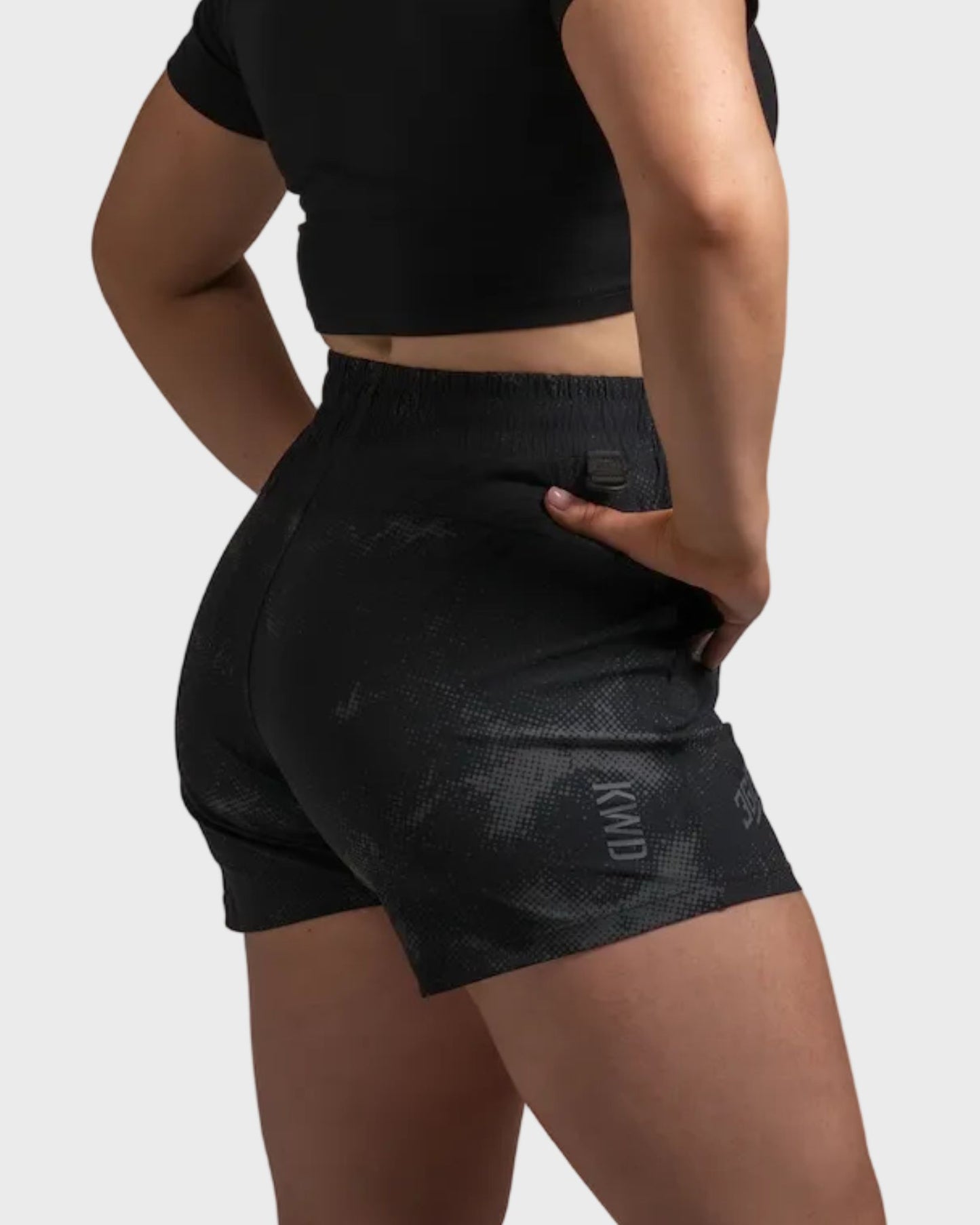 360GO was created to provide the flexibility for all movements in your training while offering comfort. These shorts offer 360 degrees of stretch in all angles and allow you to remain comfortable without limiting any movement in both training and life environments. Designed with a wide drawstring to easily adjust your waist without slipping. Purchase 360GO KWD Squat Shorts from A7 UK. All A7 Powerlifting Equipment shipping to UK, Norway, Switzerland and Iceland.